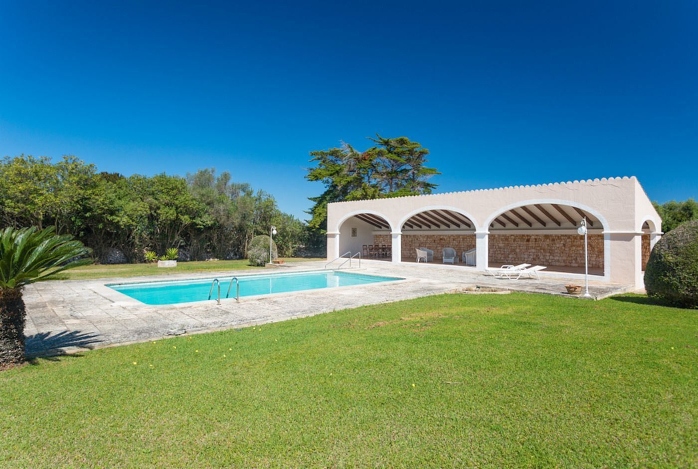 property 40 Rooms for sale on Minorque (07750)