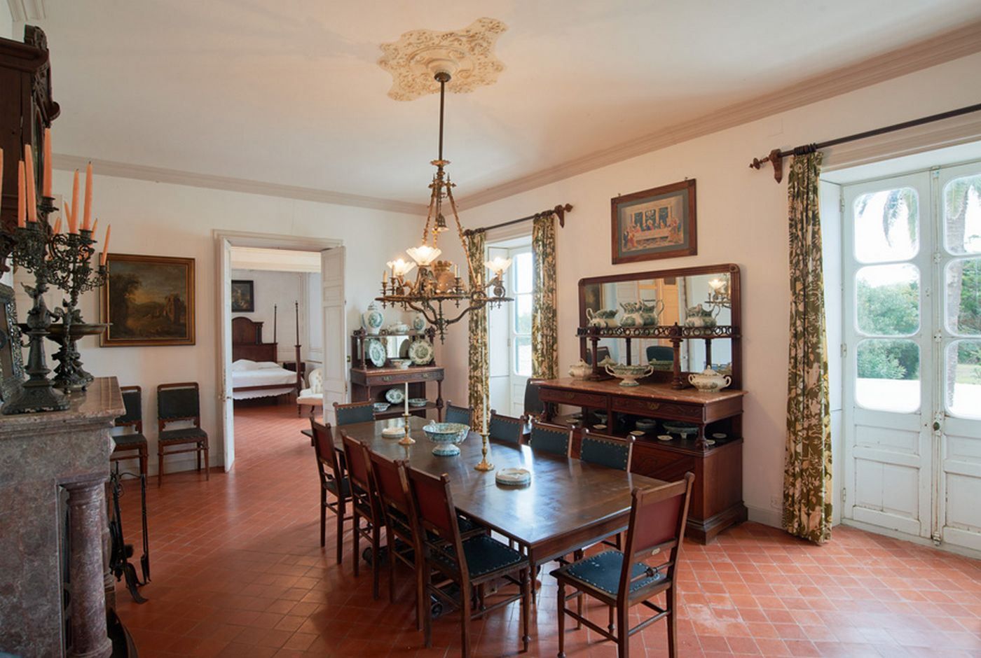 property 40 Rooms for sale on Minorque (07750)