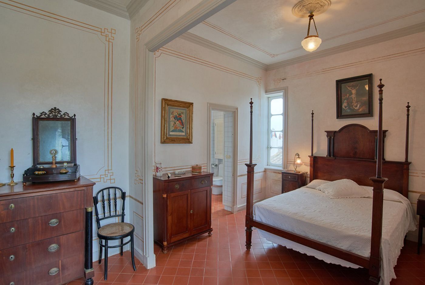 property 40 Rooms for sale on Minorque (07750)