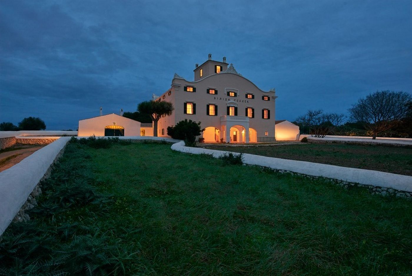 property 40 Rooms for sale on Minorque (07750)