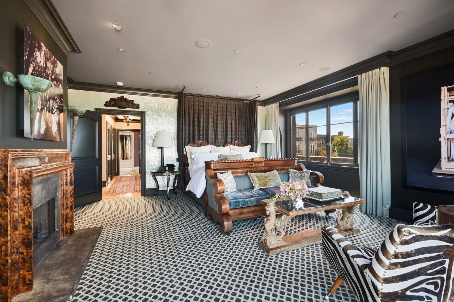 mansion 31 Rooms for sale on San Francisco (94115)