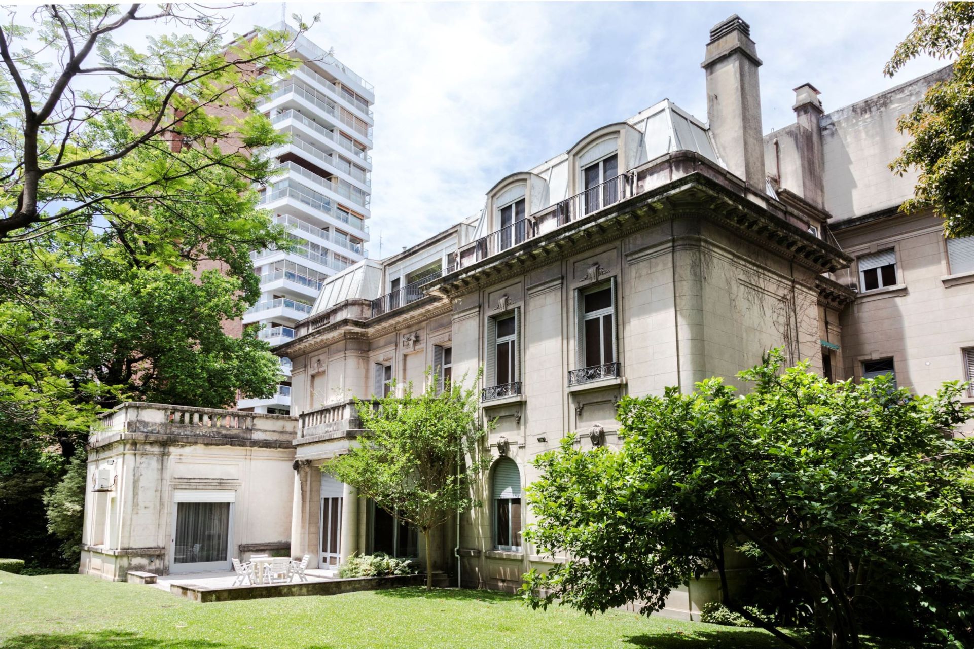 maison bourgeoise 14 Pièces en vente sur Buenos Aires (1300)