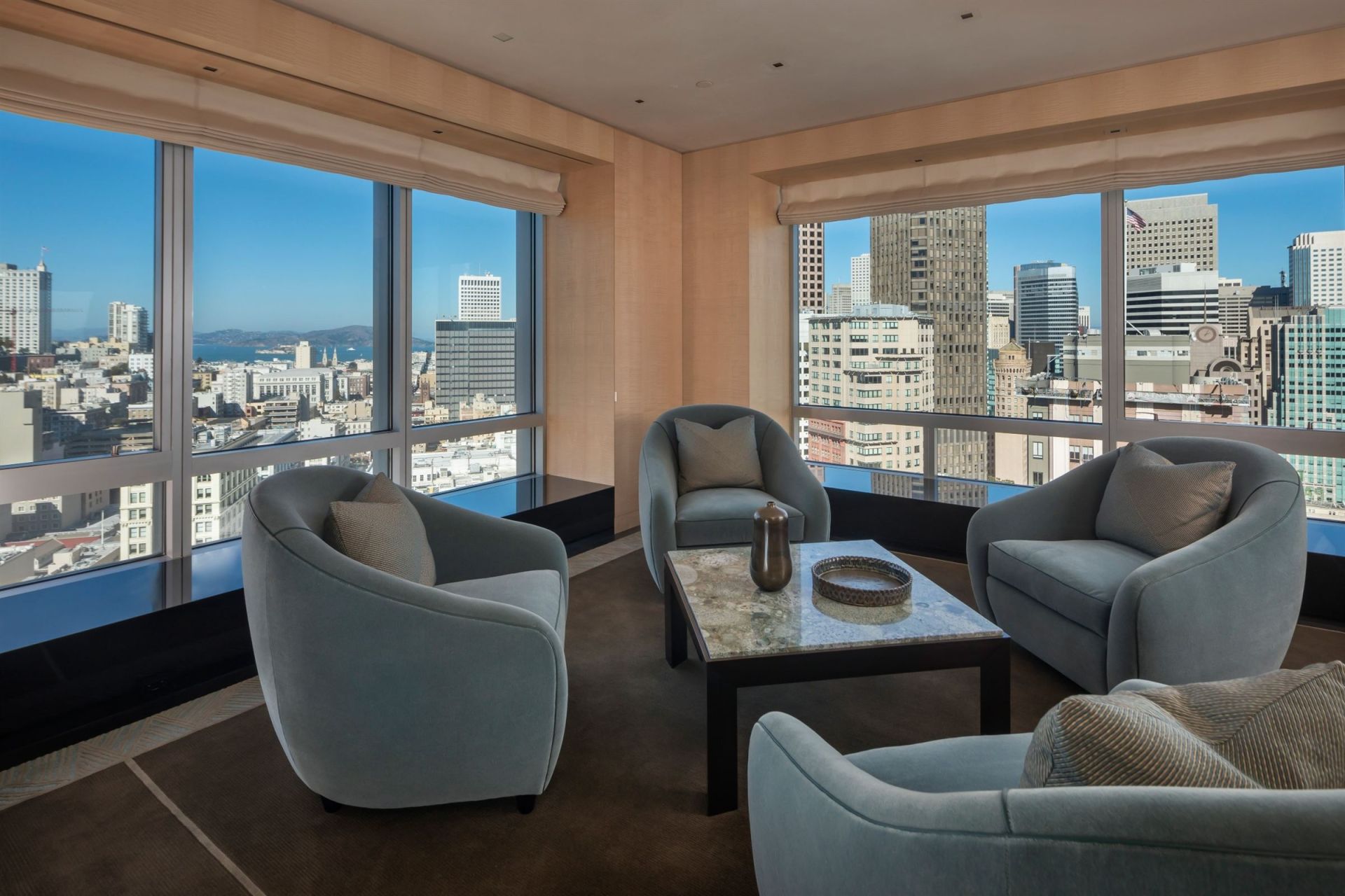 apartment 13 Rooms for sale on San Francisco (94103)