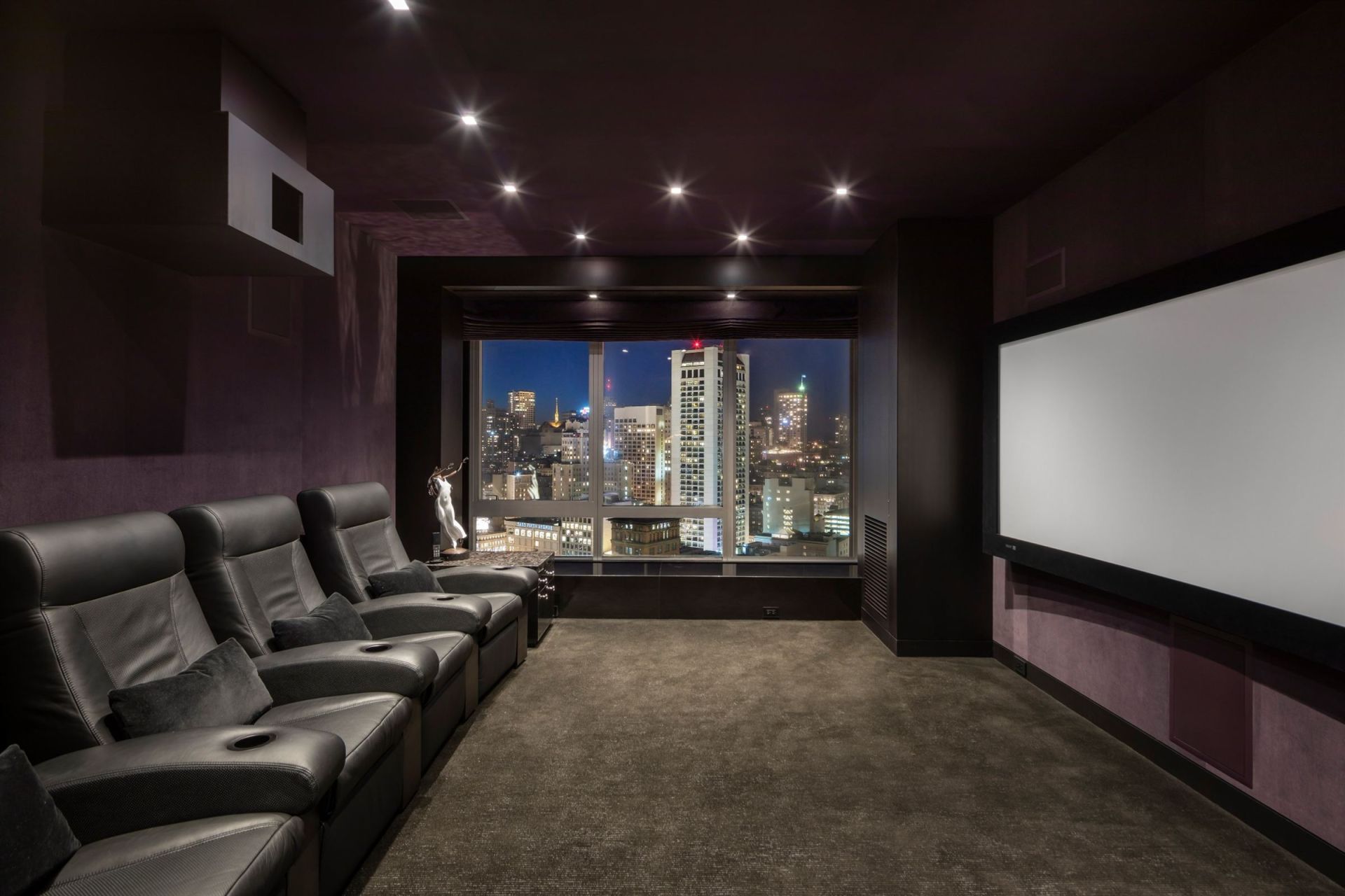 apartment 13 Rooms for sale on San Francisco (94103)