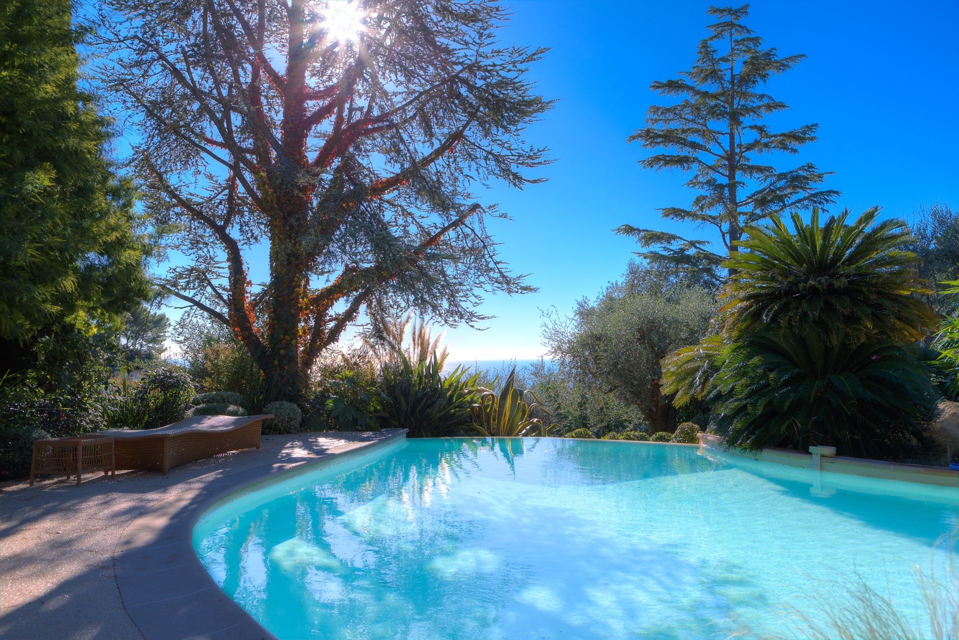 maison provençale 7 Pièces en vente sur VILLEFRANCHE SUR MER (06230)