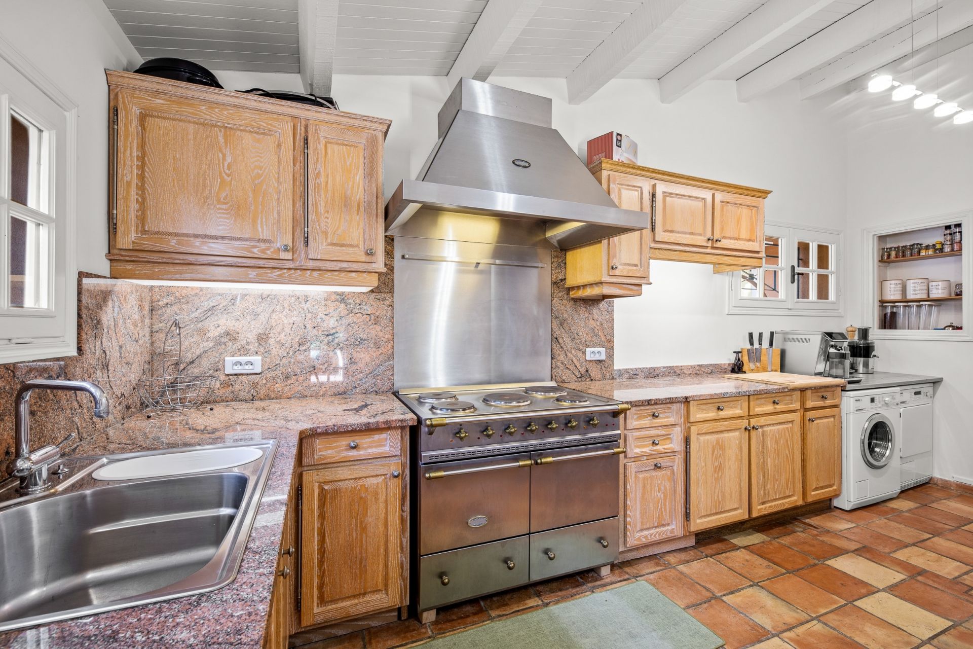 maison provençale 7 Pièces en vente sur VILLEFRANCHE SUR MER (06230)