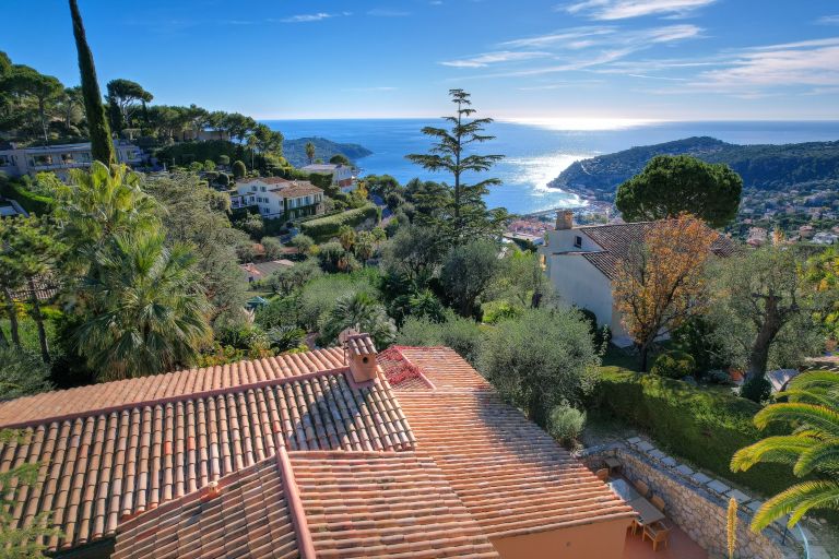 maison provençale 7 Pièces en vente sur VILLEFRANCHE SUR MER (06230)