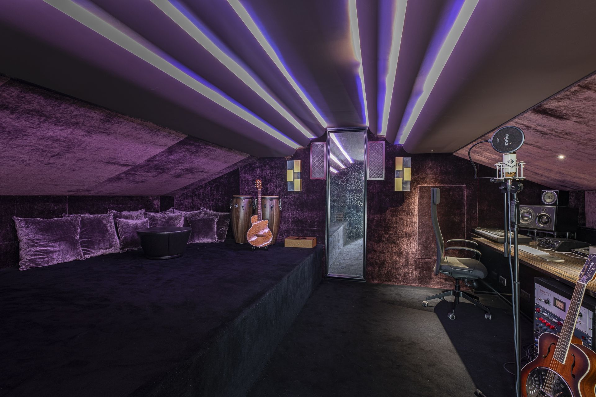 maison de maître 18 Pièces en vente sur CAP D AIL (06320)