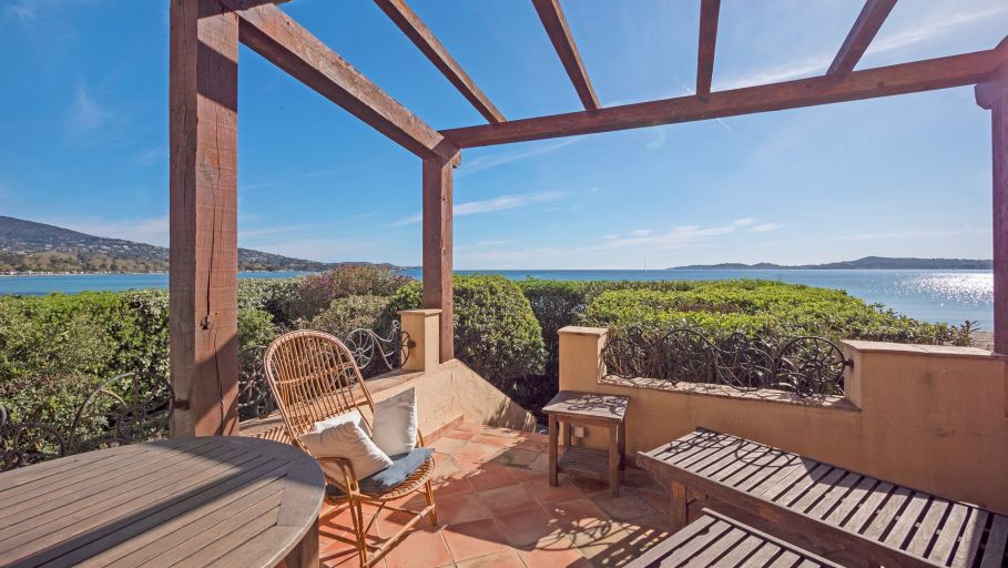 bastide 7 Pièces en vente sur PORT GRIMAUD (83310)