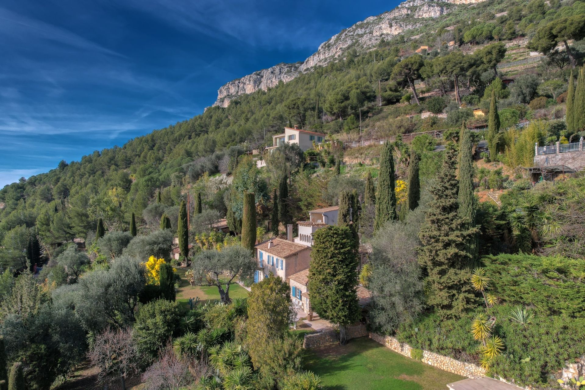 villa 8 Pièces en vente sur EZE (06360)