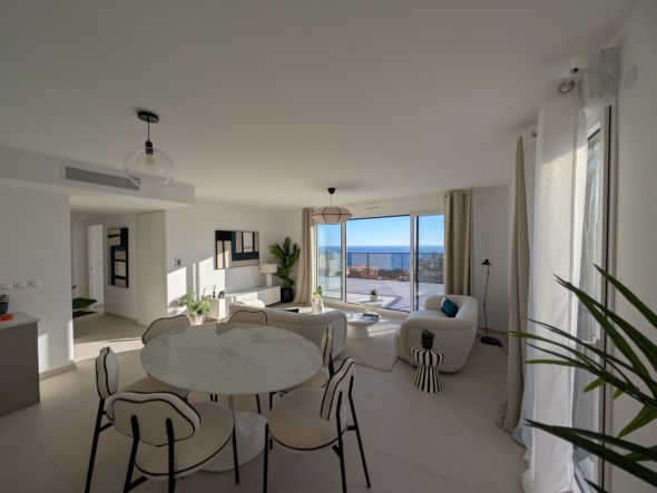 Sale Penthouse Cap-d'Ail 4&nbsp;Rooms 94&nbsp;m²