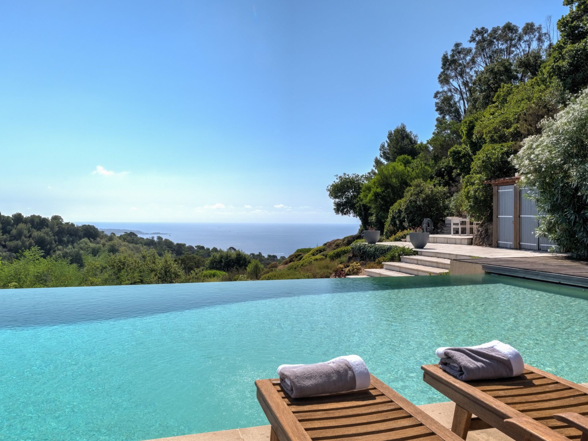 villa 10 Pièces en vente sur CANNES (06400)