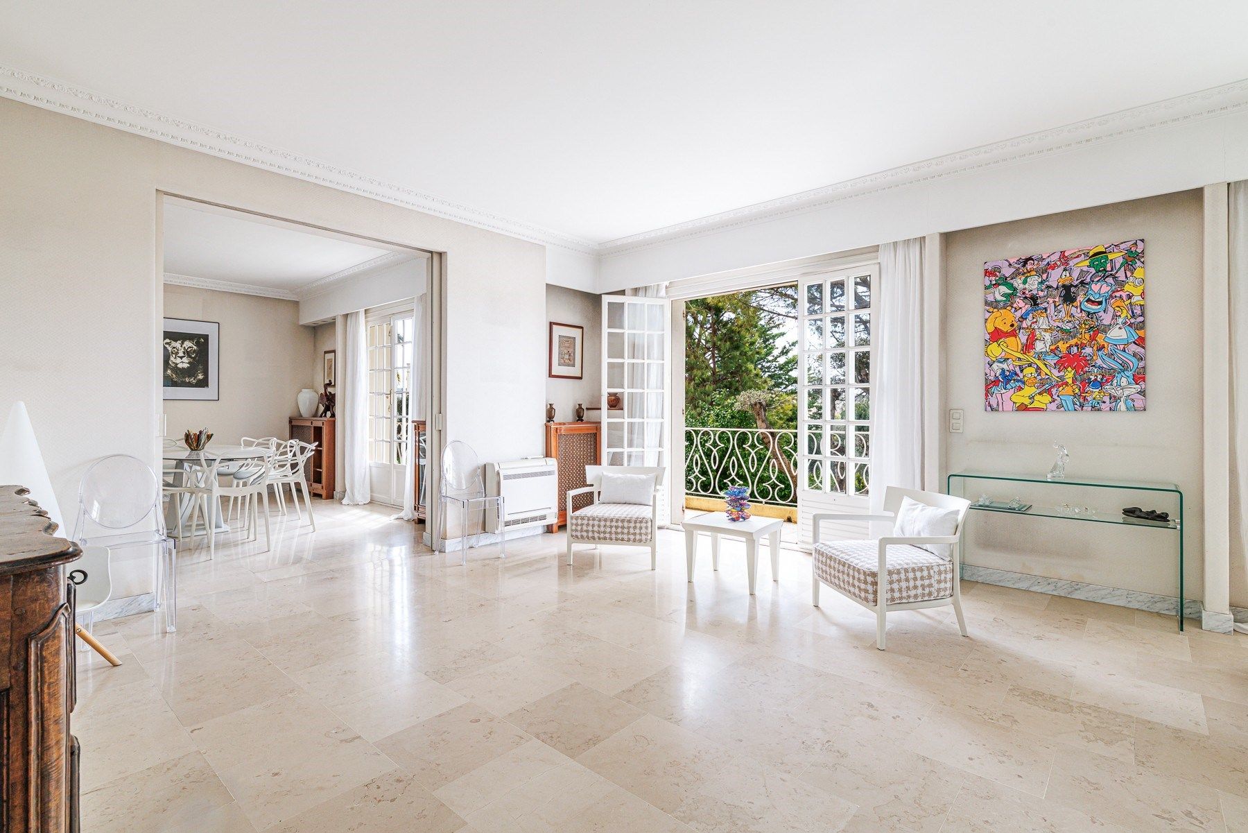 villa 10 Rooms for sale on NICE (06000)