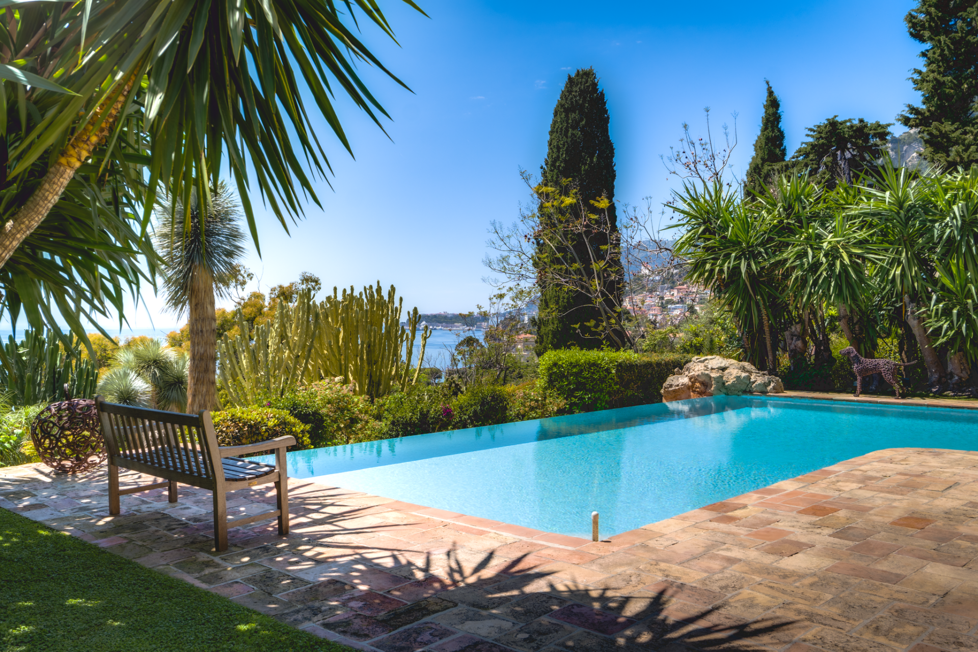 maison provençale 8 Pièces en vente sur ROQUEBRUNE CAP MARTIN (06190)
