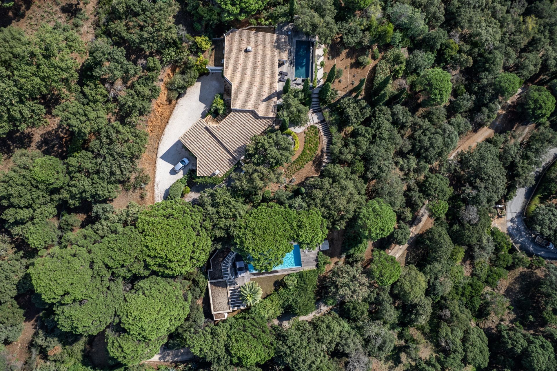 maison contemporaine 9 Pièces en vente sur LA CROIX VALMER (83420)