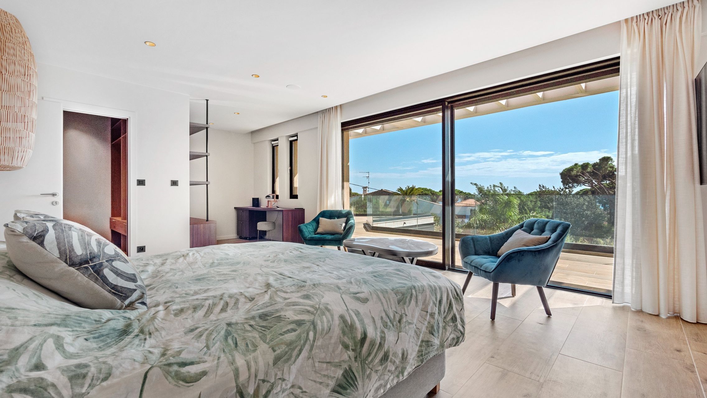 villa 10 Pièces en vente sur STE MAXIME (83120)
