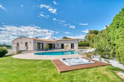Vente Villa Vallauris 8 Pièces 400 m²