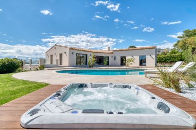 Sale Villa Vallauris 8 Rooms 400 m²