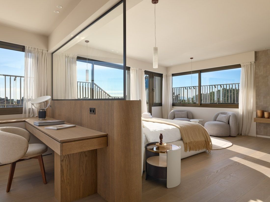 apartment 6 Rooms for sale on CAP D ANTIBES (06160)