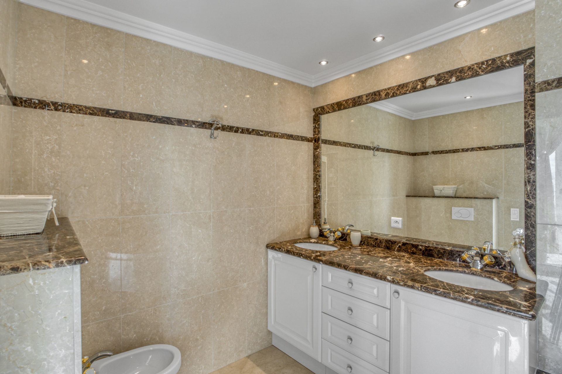 maison de ville 6 Pièces en vente sur CANNES (06400)