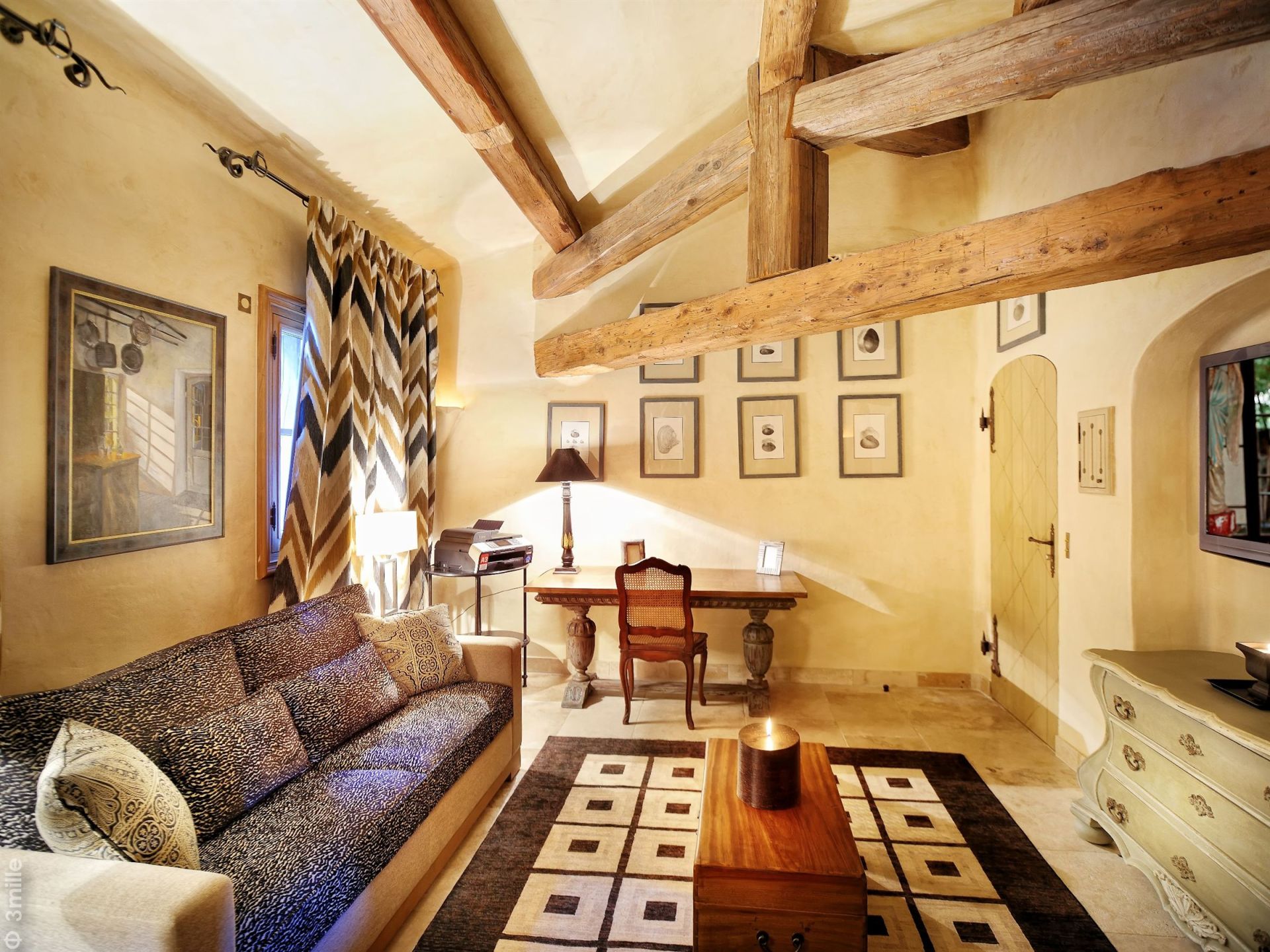 property 35 Rooms for sale on LES ADRETS DE L ESTEREL (83600)