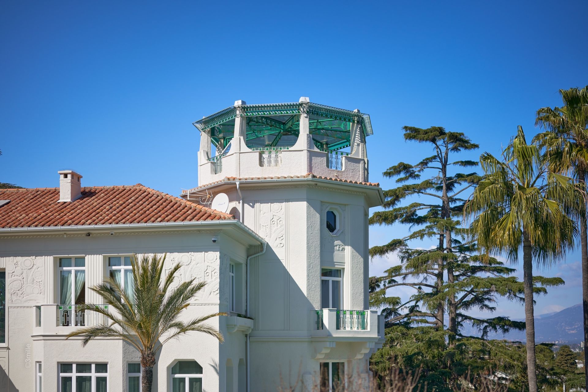 mansion 15 Rooms for sale on CAP D ANTIBES (06160)