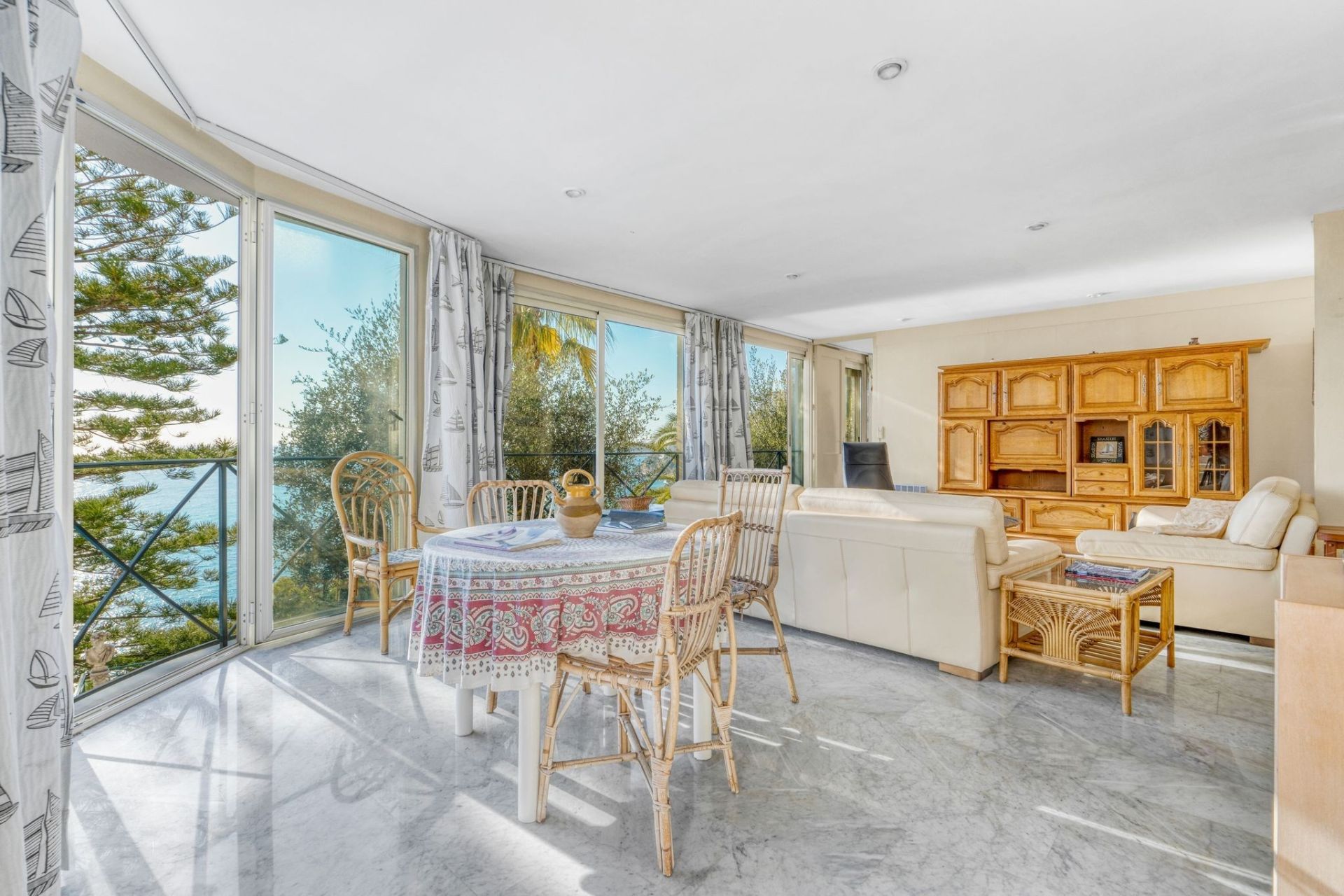 maison bourgeoise 12 Pièces en vente sur ROQUEBRUNE CAP MARTIN (06190)