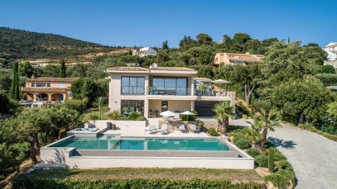 Vente Villa Grimaud 7 Pièces 292 m²