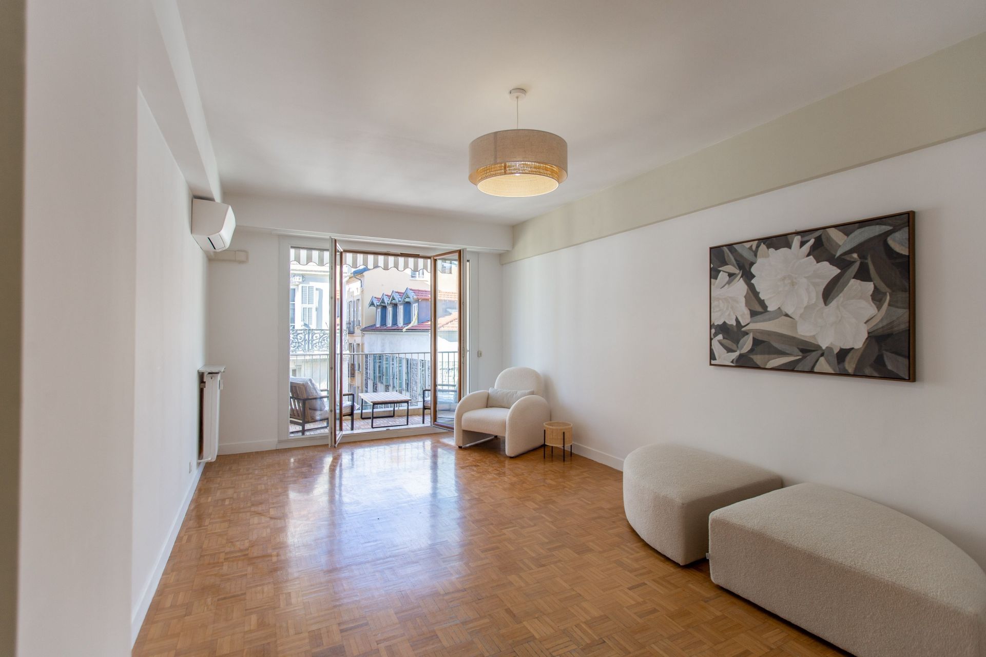 apartment 3 Rooms for sale on NICE (06000)