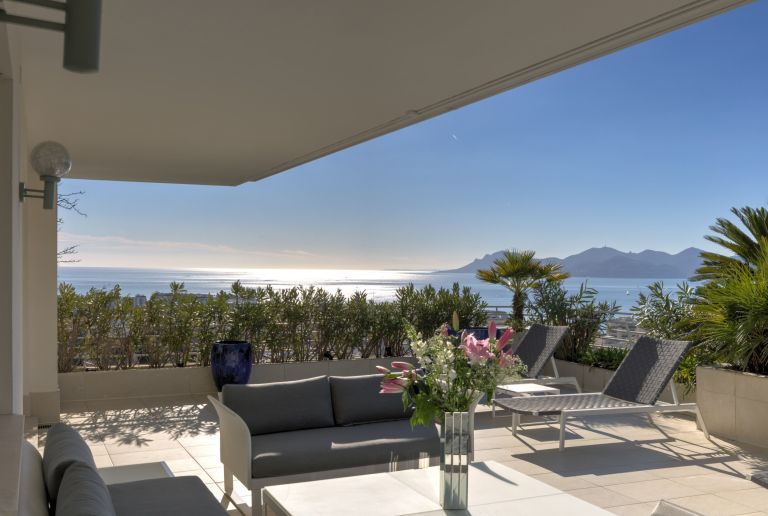appartement 5 Pièces en vente sur CANNES (06400)
