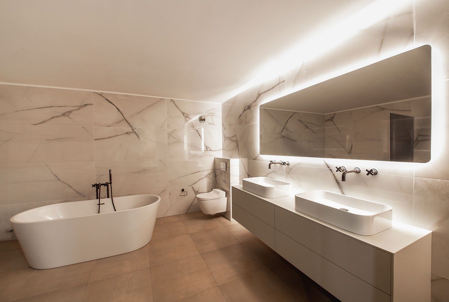 villa 6 Rooms for sale on VILLEFRANCHE SUR MER (06230)