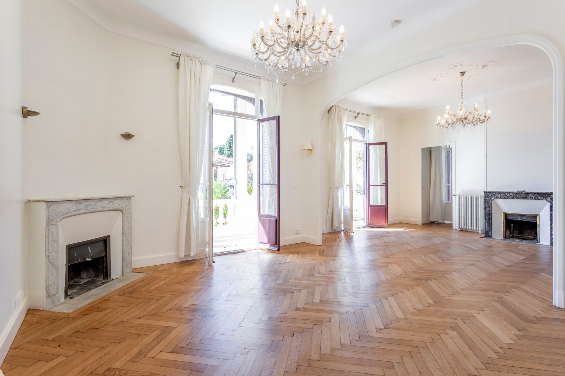 maison bourgeoise 10 Pièces en vente sur CANNES (06400)
