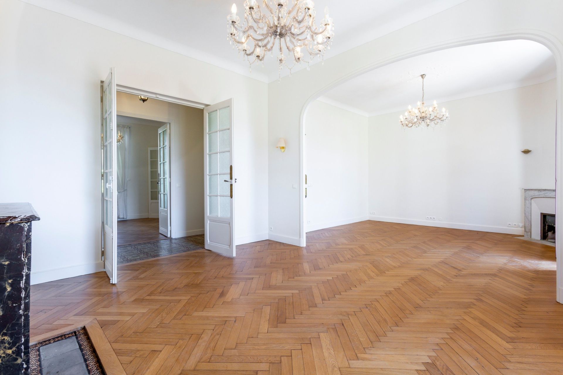 maison bourgeoise 10 Pièces en vente sur CANNES (06400)