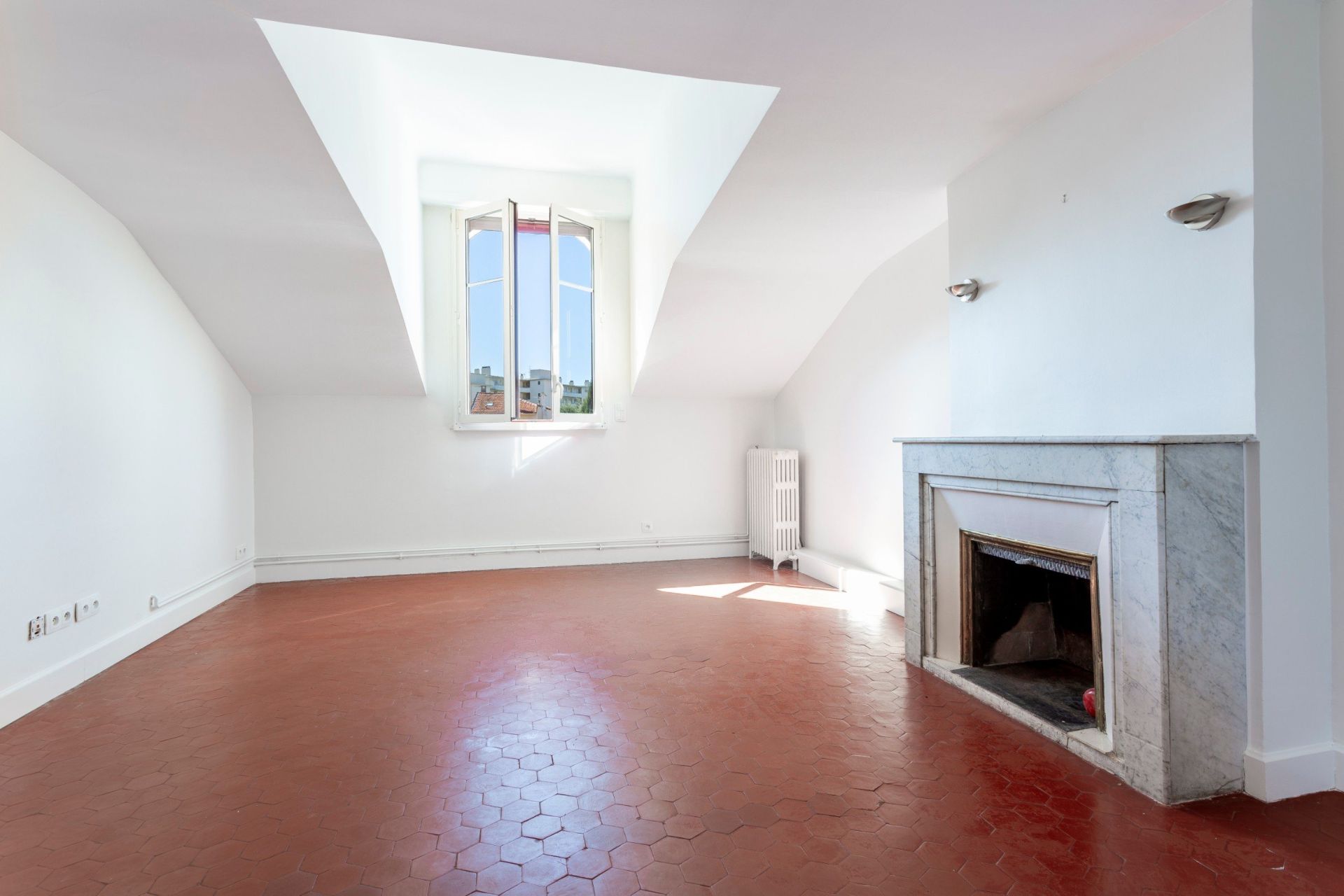 maison bourgeoise 10 Pièces en vente sur CANNES (06400)