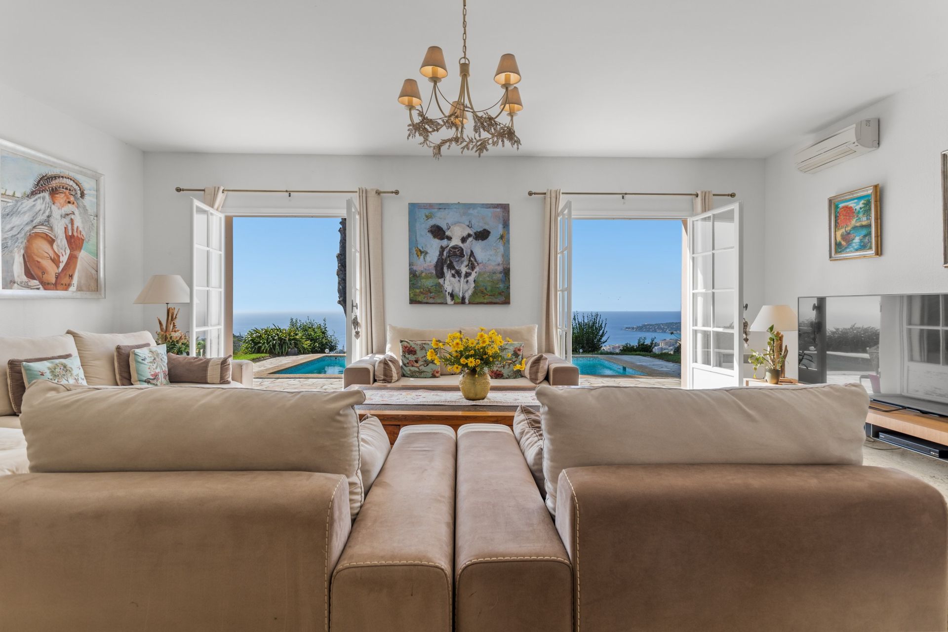 maison bourgeoise 8 Pièces en vente sur MENTON (06500)