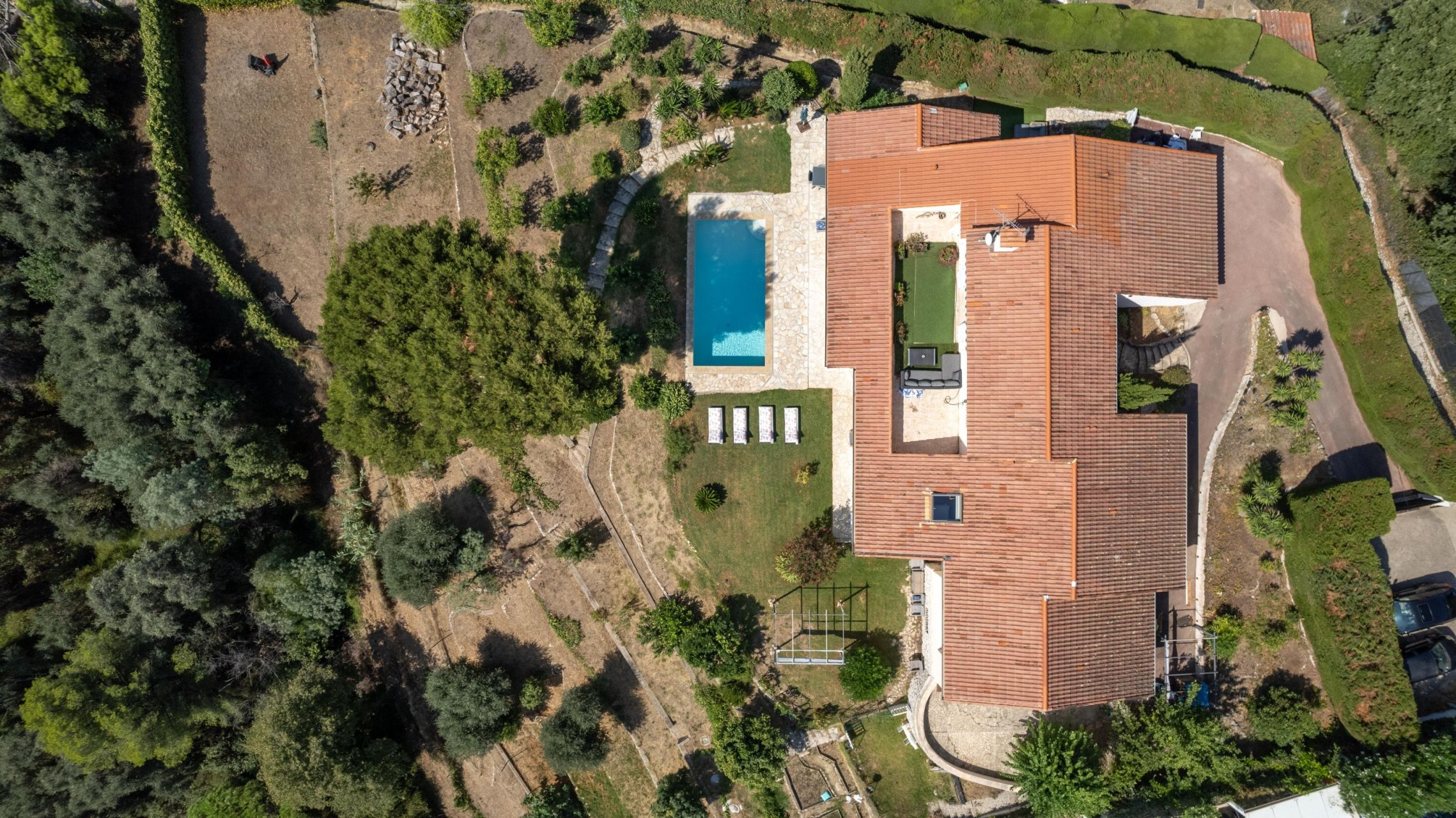 maison bourgeoise 8 Pièces en vente sur MENTON (06500)