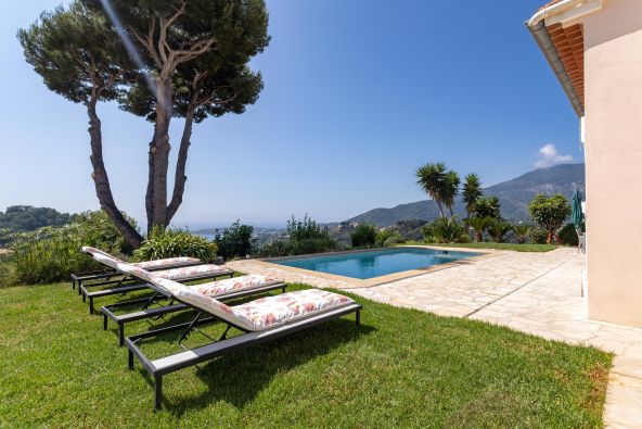 Vente Maison bourgeoise Menton 8 Pièces 478 m²