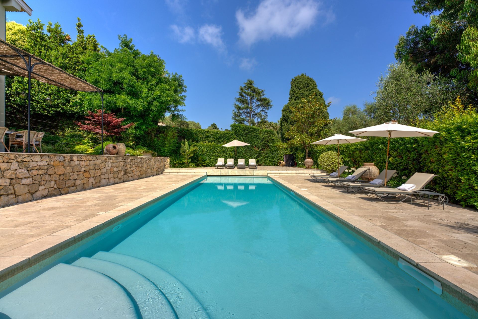 bastide 15 Pièces en vente sur CAP D ANTIBES (06160)