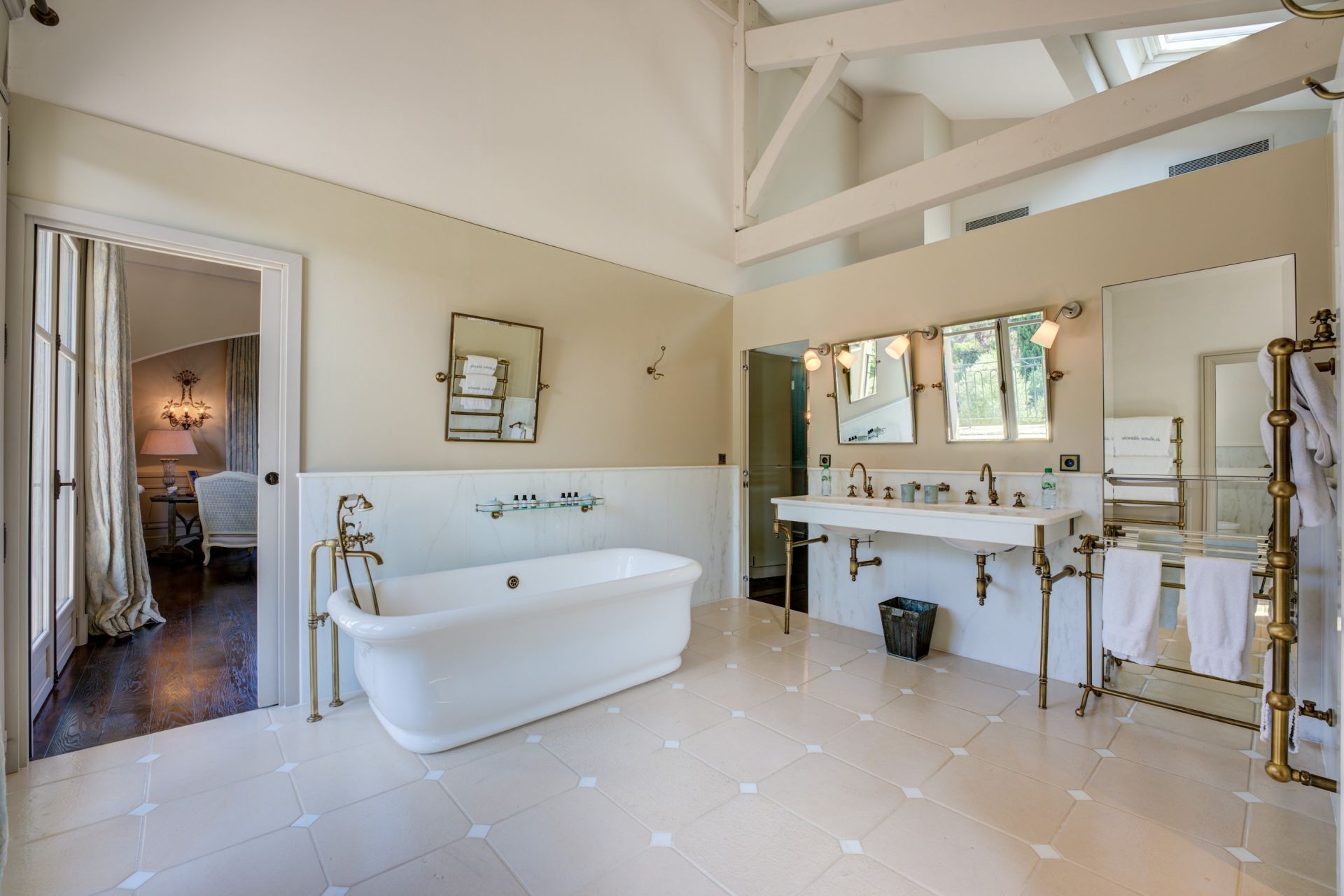 bastide 15 Pièces en vente sur CAP D ANTIBES (06160)