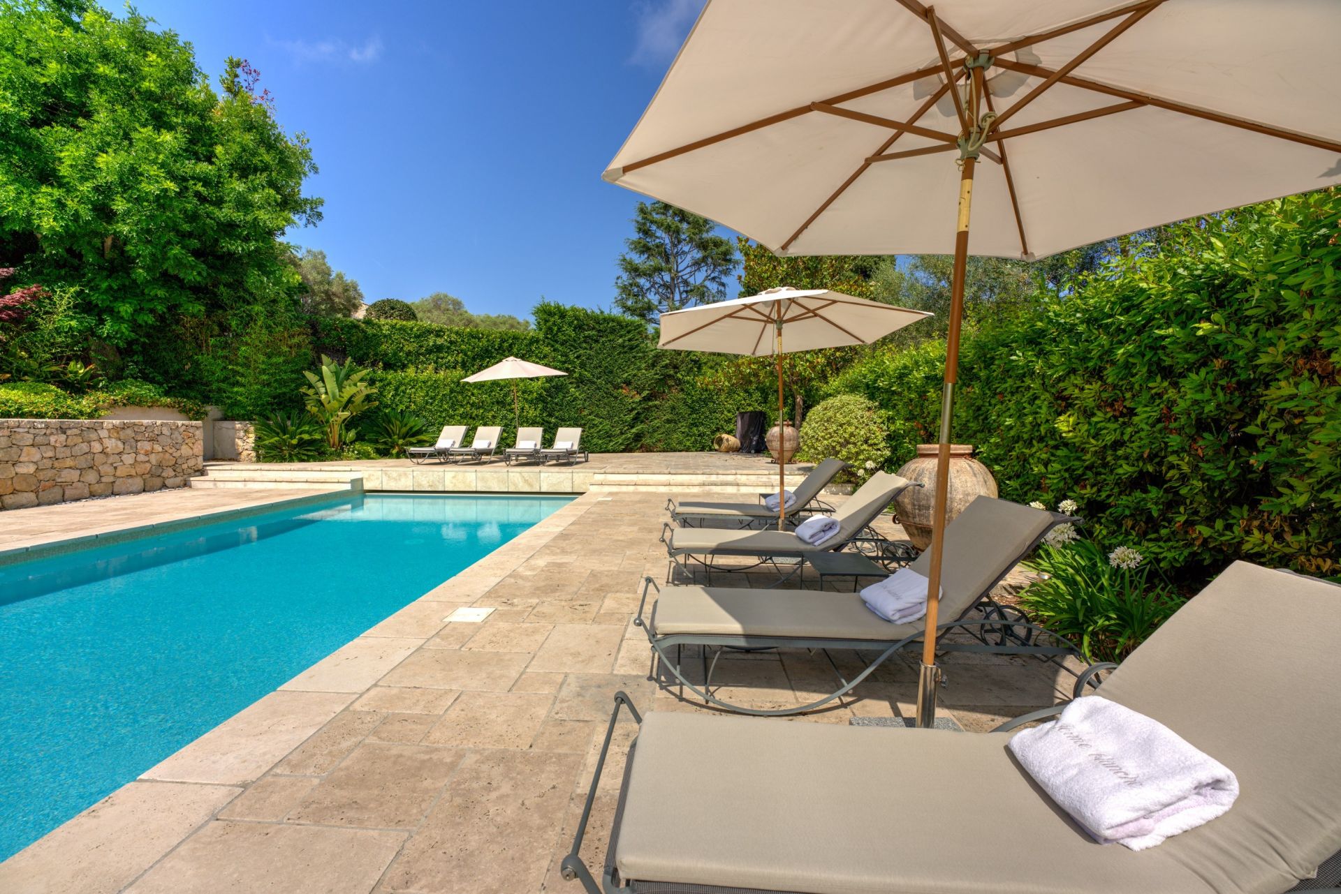 bastide 15 Pièces en vente sur CAP D ANTIBES (06160)