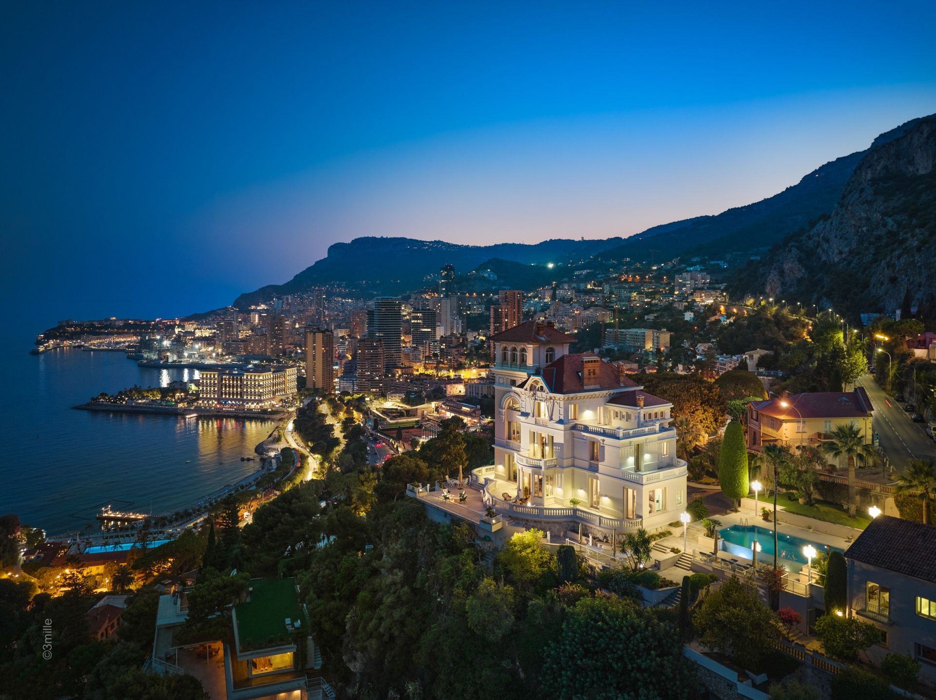 mansion 30 Rooms for sale on ROQUEBRUNE CAP MARTIN (06190)