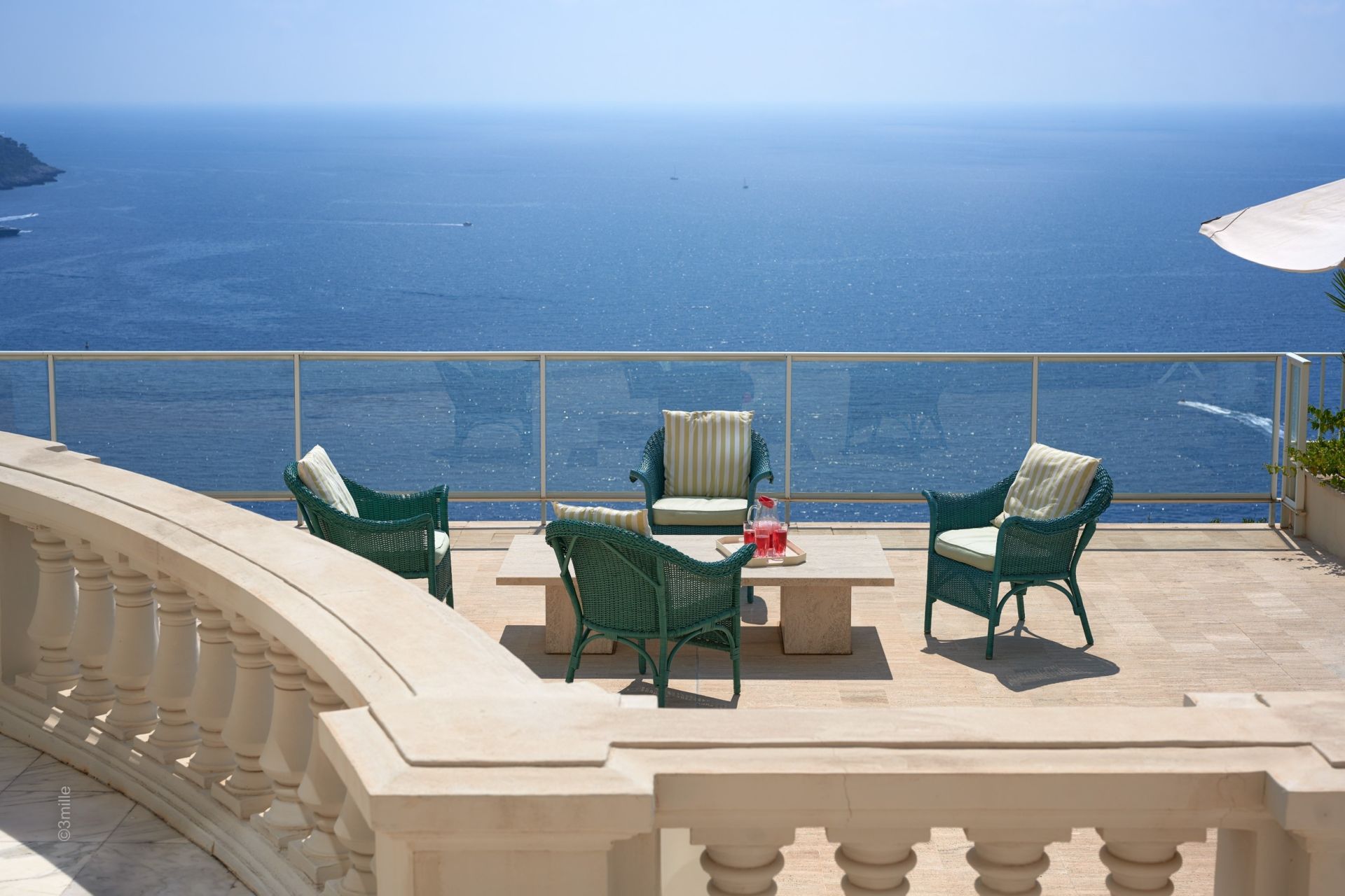 mansion 30 Rooms for sale on ROQUEBRUNE CAP MARTIN (06190)
