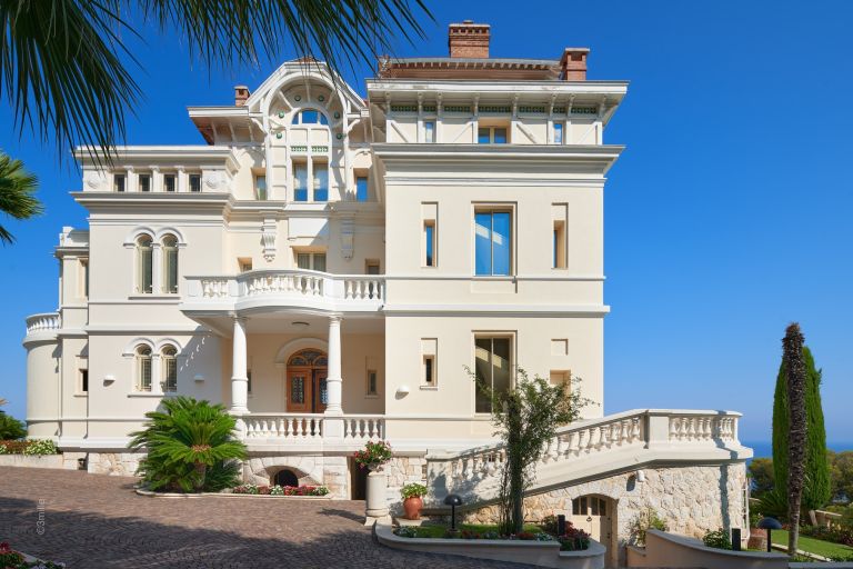 mansion 30 Rooms for sale on ROQUEBRUNE CAP MARTIN (06190)