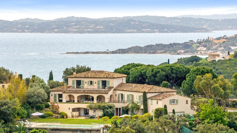 maison provençale 10 Pièces en vente sur STE MAXIME (83120)