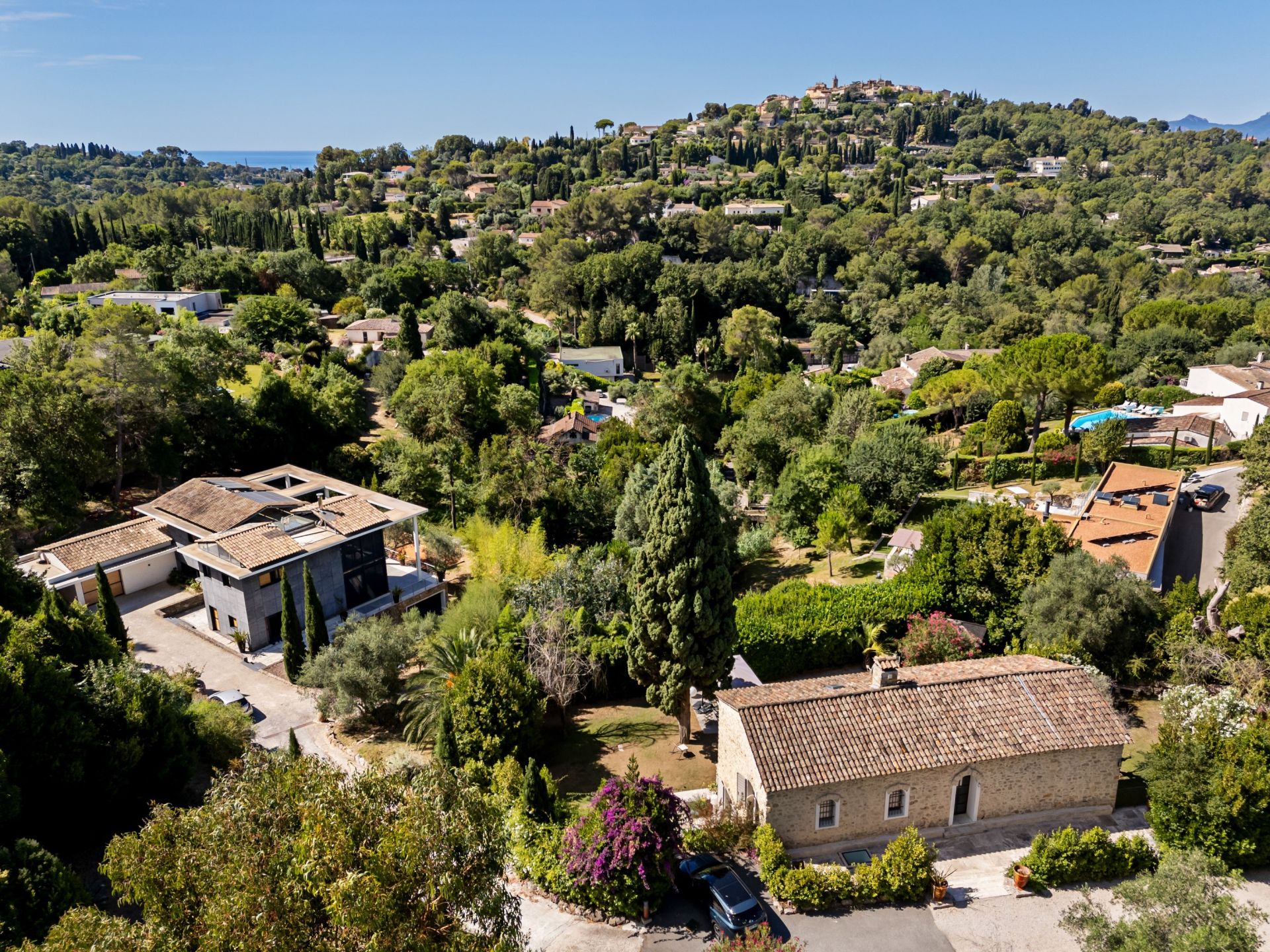 maison provençale 10 Pièces en vente sur MOUGINS (06250)
