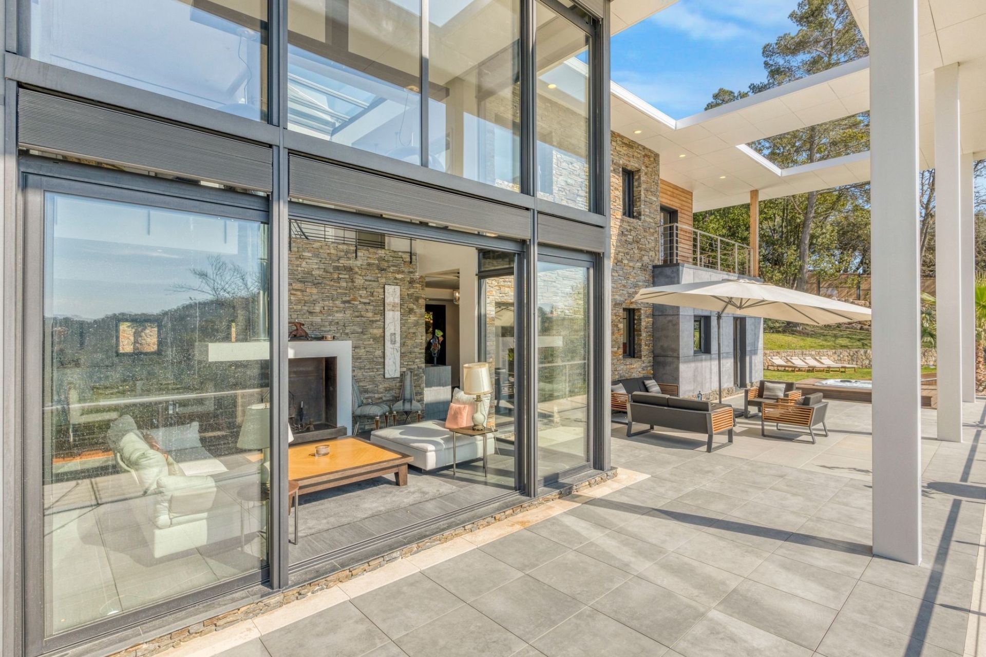 maison provençale 10 Pièces en vente sur MOUGINS (06250)