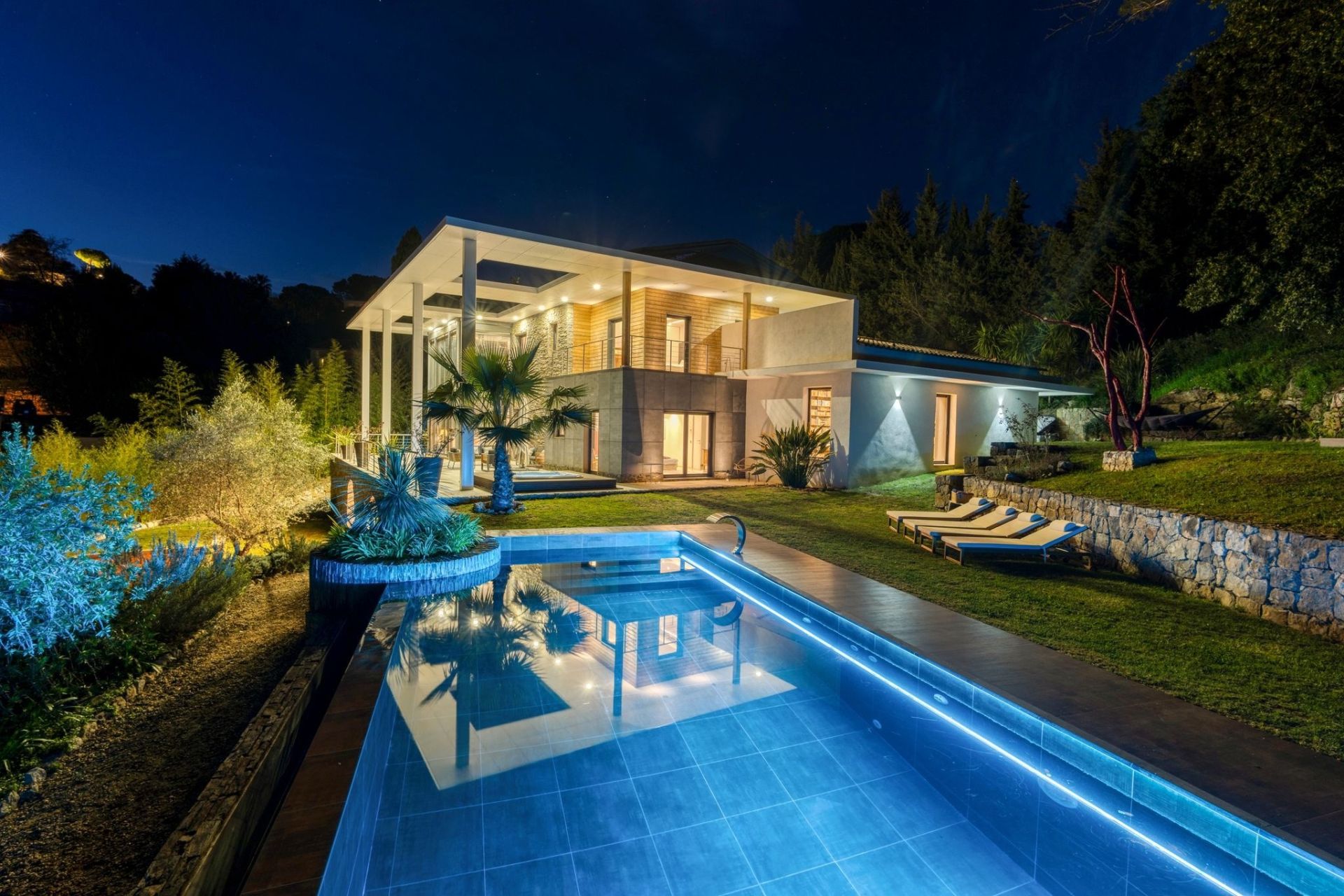 maison provençale 10 Pièces en vente sur MOUGINS (06250)
