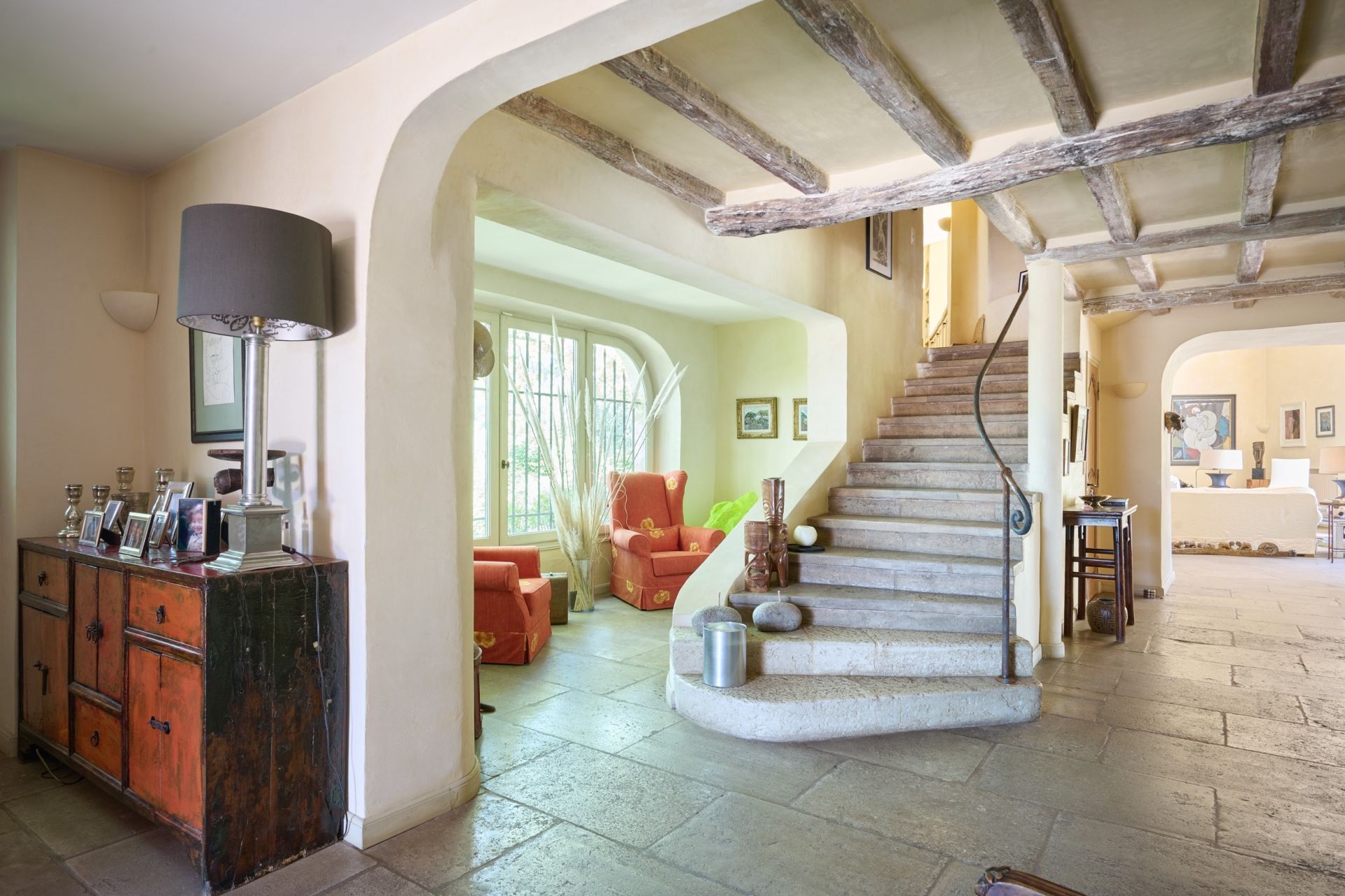 villa 16 Pièces en vente sur ST PAUL DE VENCE (06570)
