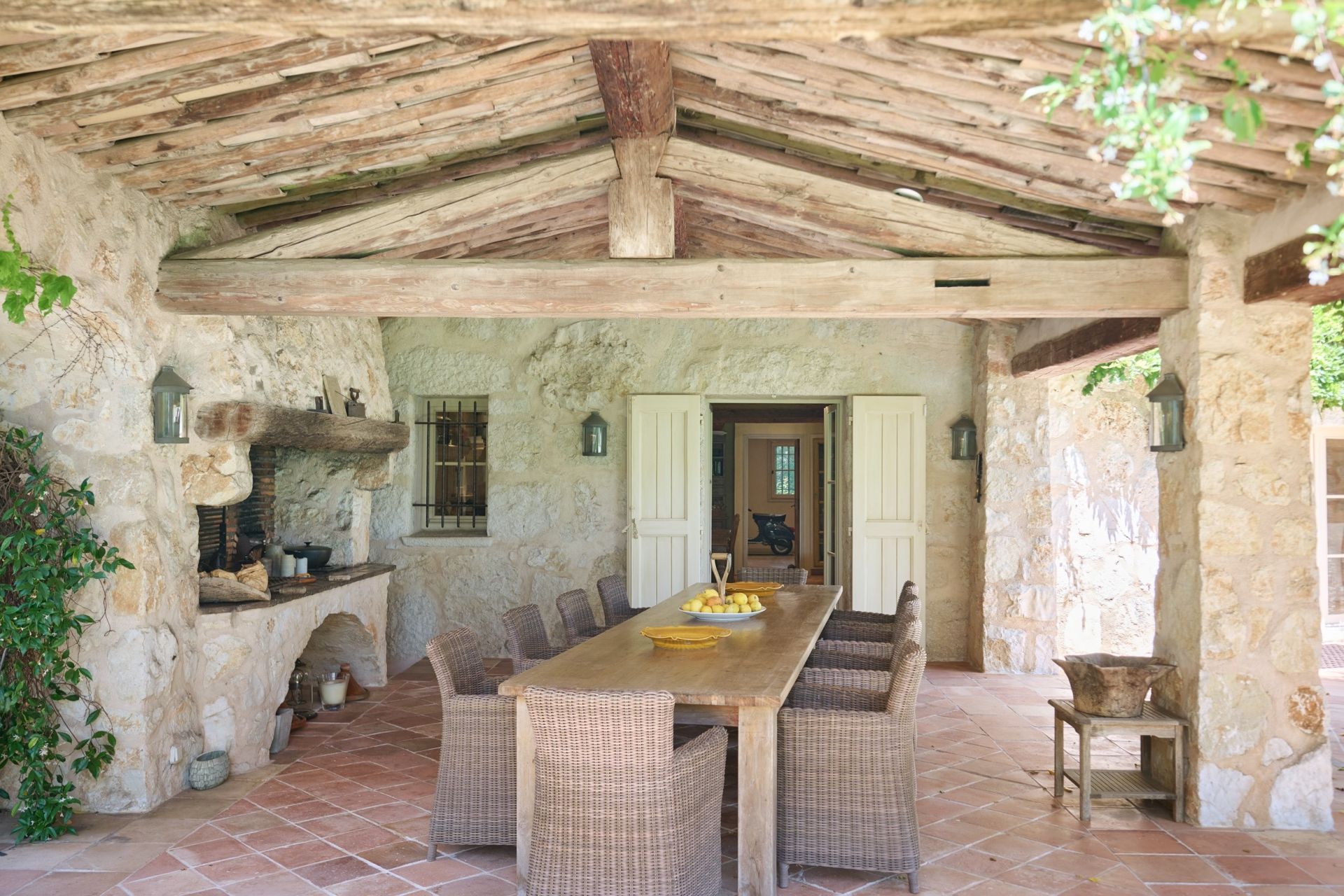 villa 16 Pièces en vente sur ST PAUL DE VENCE (06570)