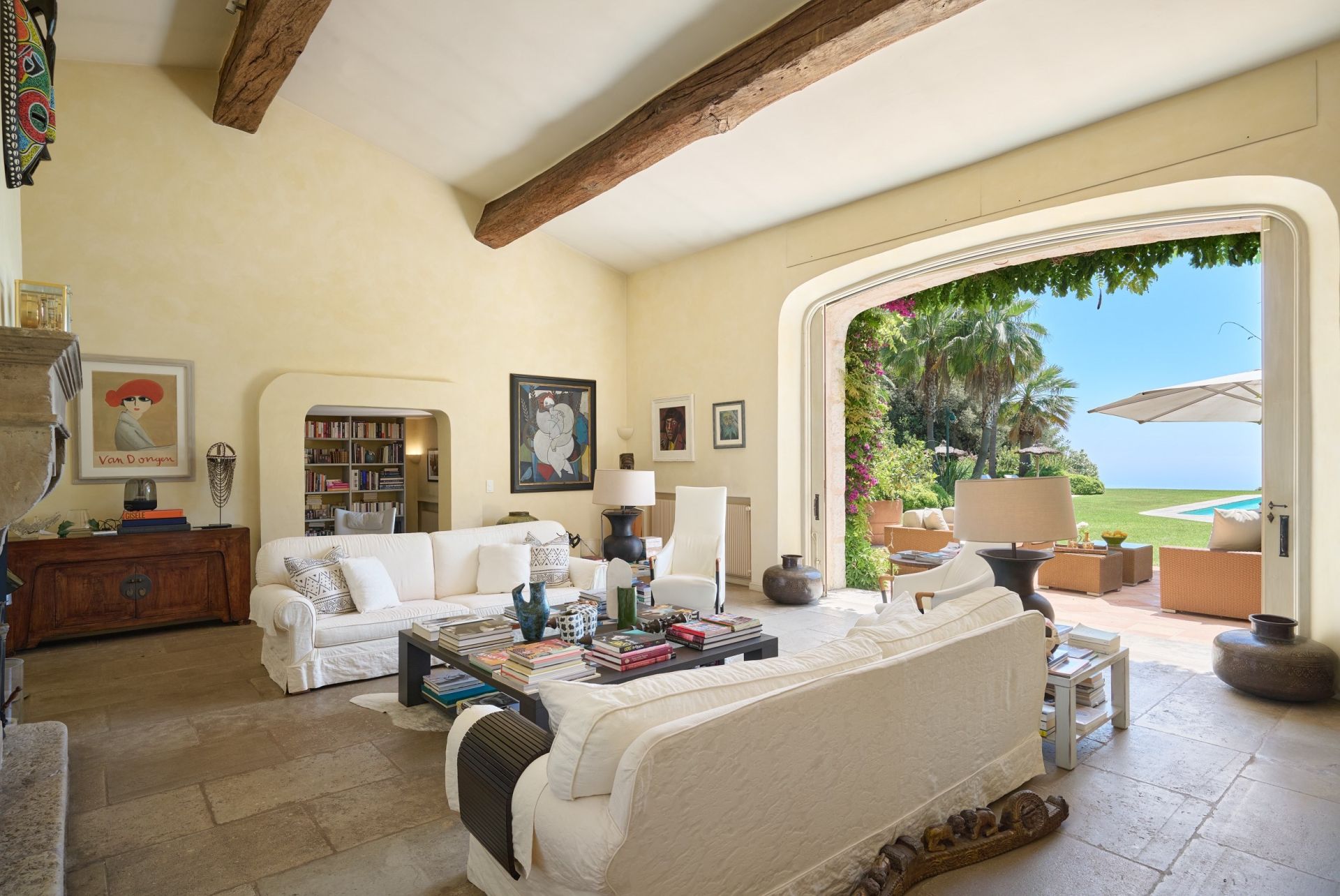 villa 16 Pièces en vente sur ST PAUL DE VENCE (06570)